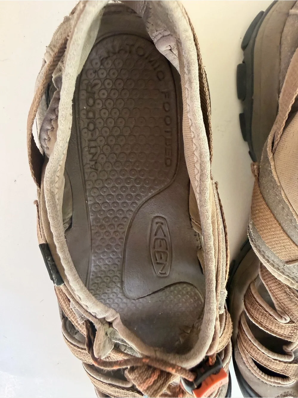 KEEN Owyhee Water Hiking Sandals Men’s US 15 Brown Outdoor Fair